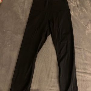 BLACK LULU LEMON ALIGN LEGGINGS 25’’